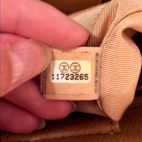 Sold on Mercari- Beautiful CHANEL shoulder bag - Picture 8 of 8